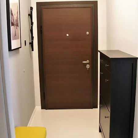 Neverin Apartman *